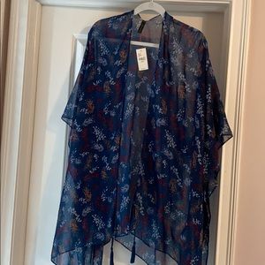 One size blue floral kimono lane Bryant
